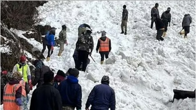 सिक्किम के नाथू ला में भारी हिमस्खलन