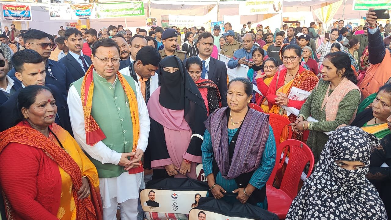 मुख्यमंत्री ने कहा प्रधानमंत्री मोदी के आह्वान पर देशवासियों ने संभाली विकसित भारत संकल्प यात्रा की कमान